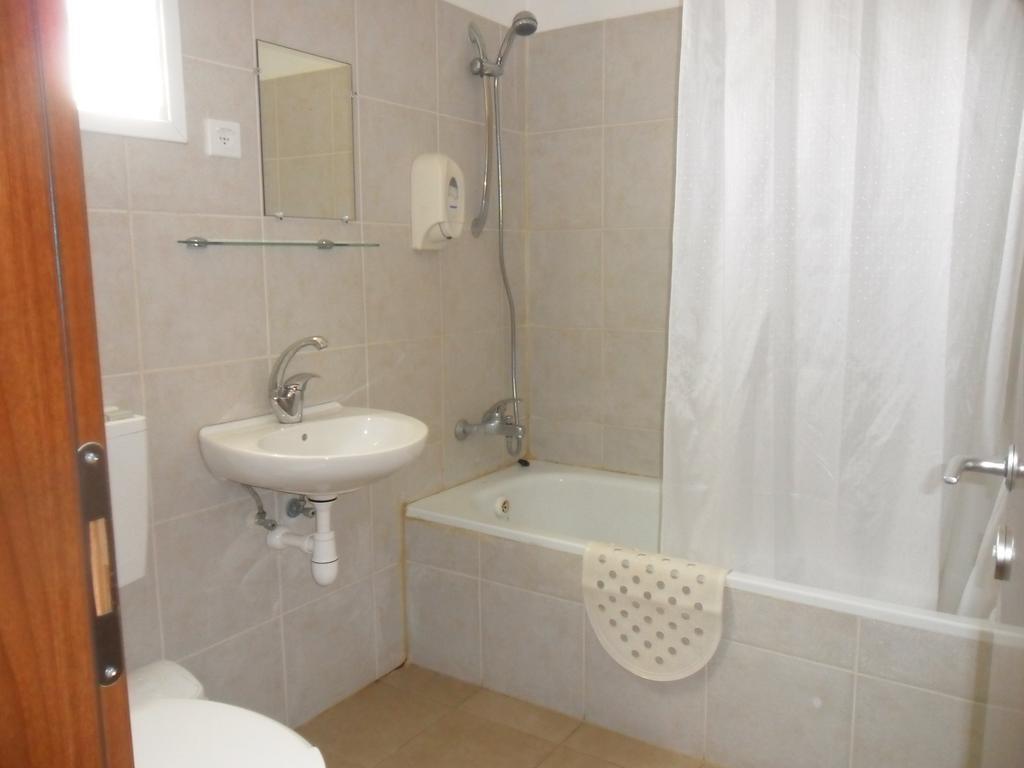 Ein Zurim Guest House 'En Zurim Стая снимка